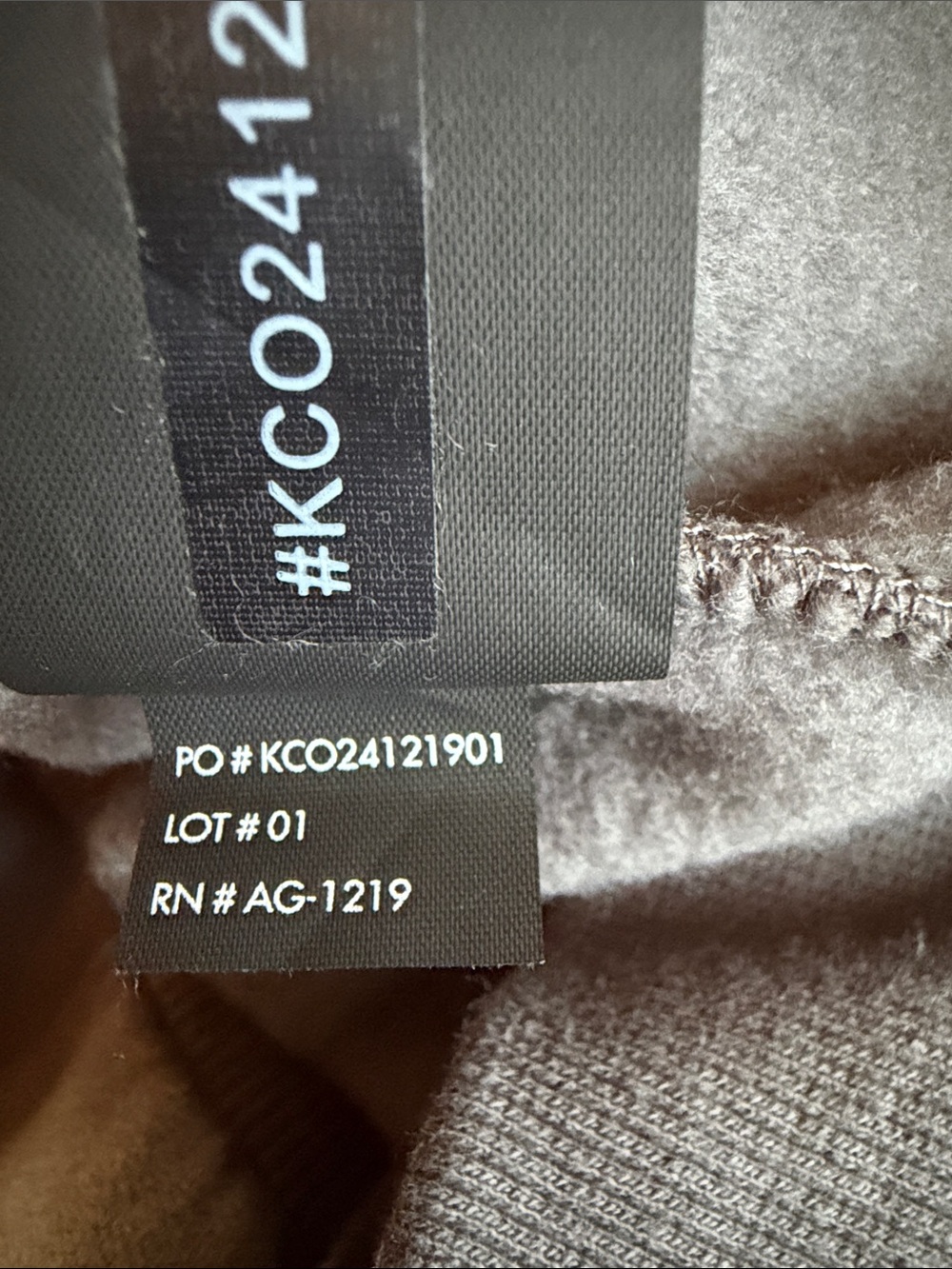 Comfrt gray minimalist hoodie sweatshirt - Picture 7 of 7